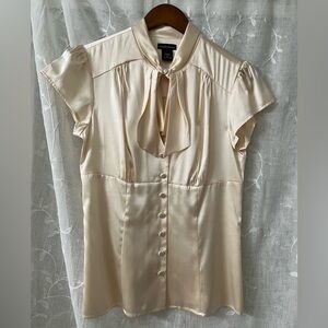 Victoria’s Secret Silk Charmeuse Top pretty bow peep Size Medium